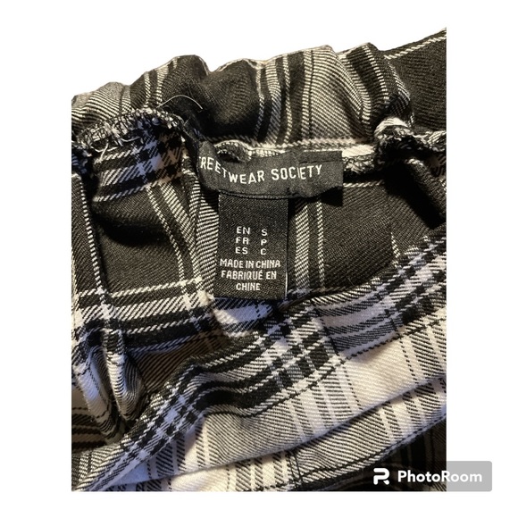 Plaid Skirt - Picture 3 of 3